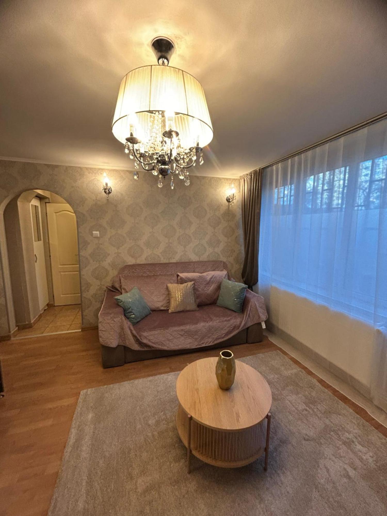 Little Paris Gare Du Nord Apartment Bucharest Luaran gambar
